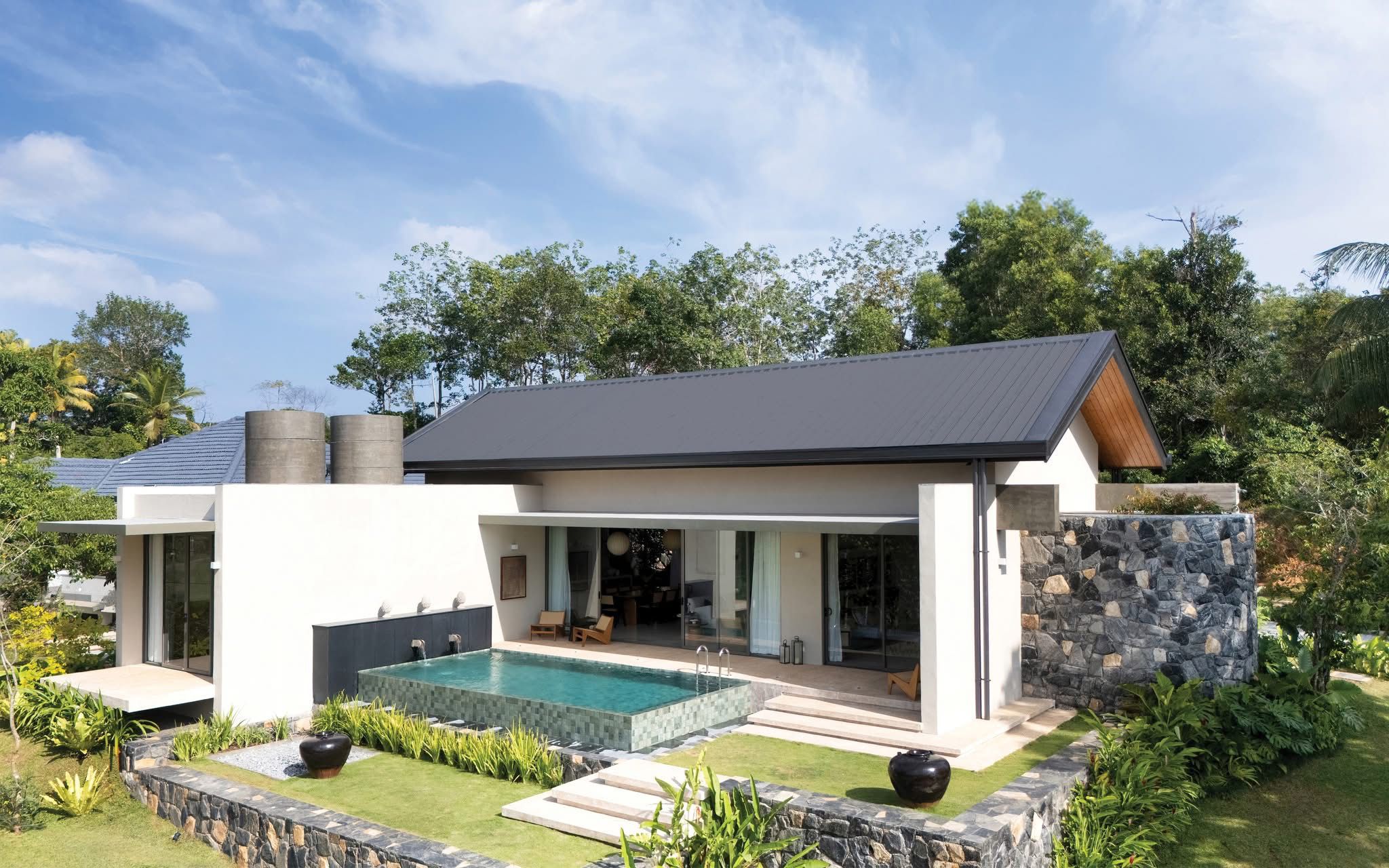 Hansa Villa exterior pool garden Weligama Sri Lanka